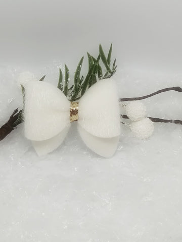 La Petite boutique d'Annie - White Furry Hair Accessory
