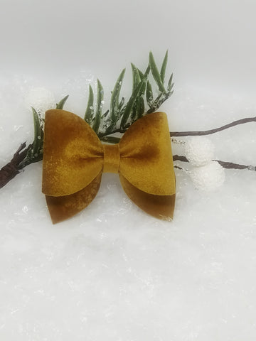 La Petite boutique d'Annie - Gold Velvet Hair Accessory